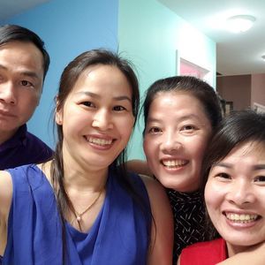 Meet your Posher, Hang